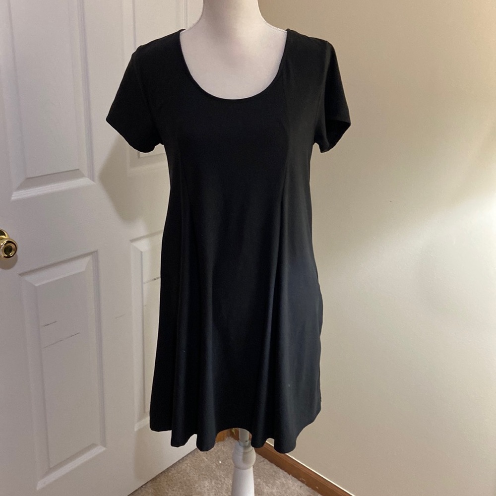 Pink Rose, size large, black dress